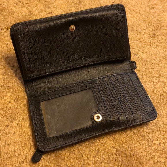 COPY - Michael Kors phone wallet case - Picture 2 of 4
